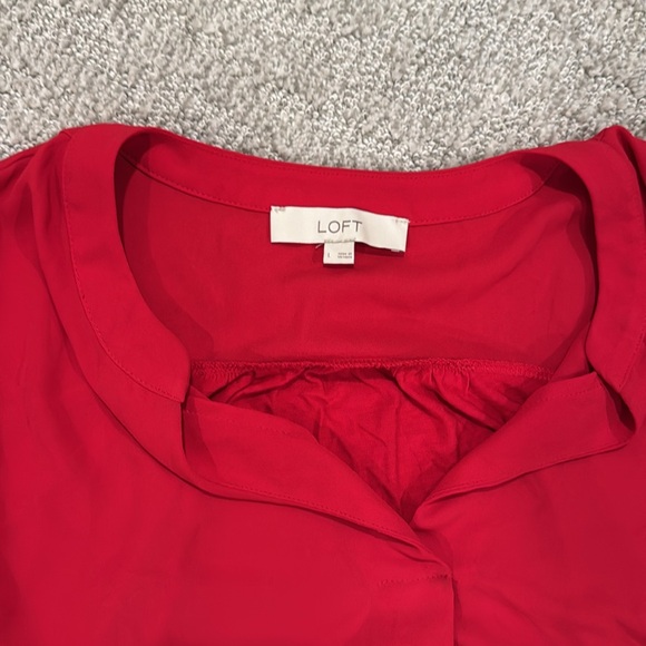 Loft Red Shell Top - Picture 2 of 2